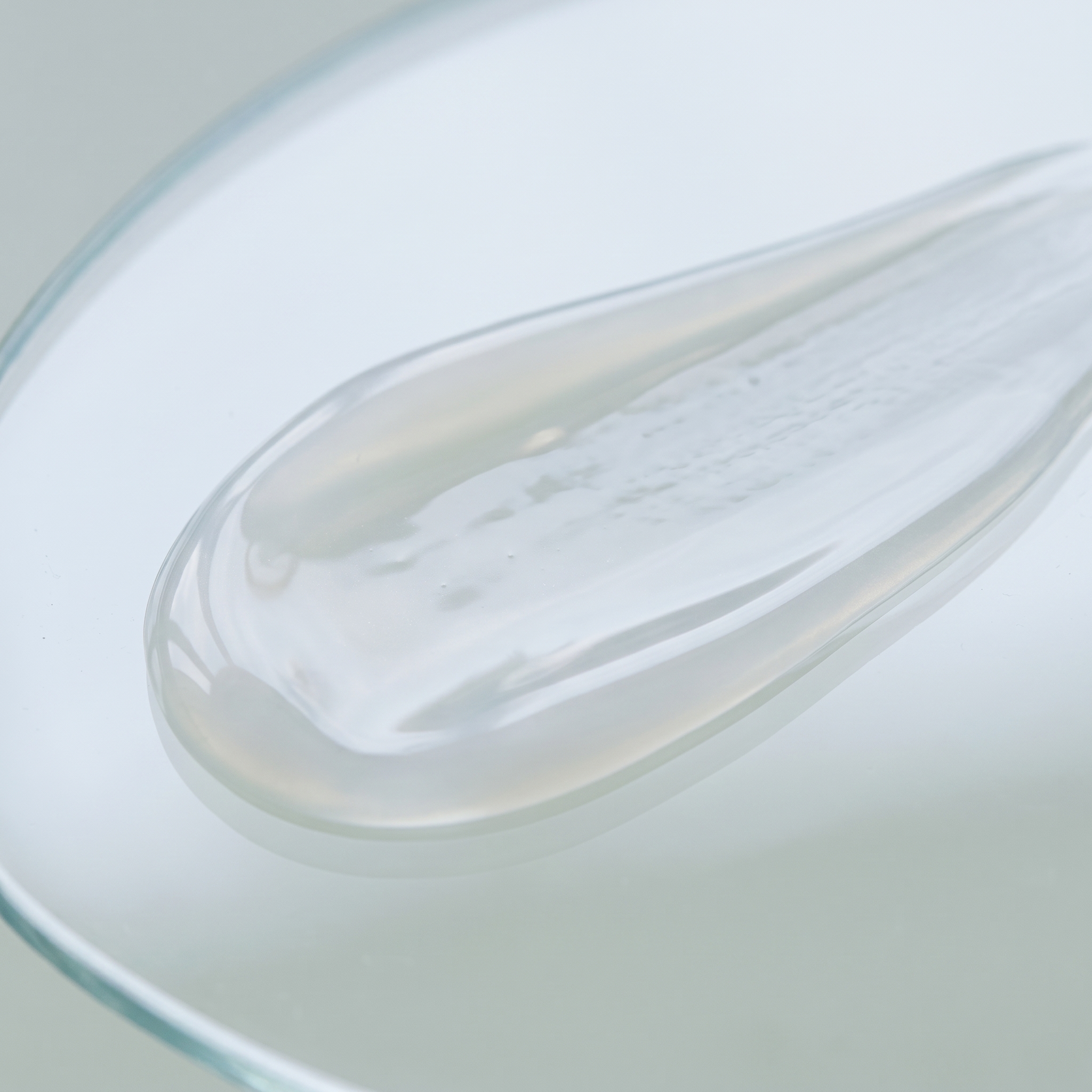 Watery texture pour
