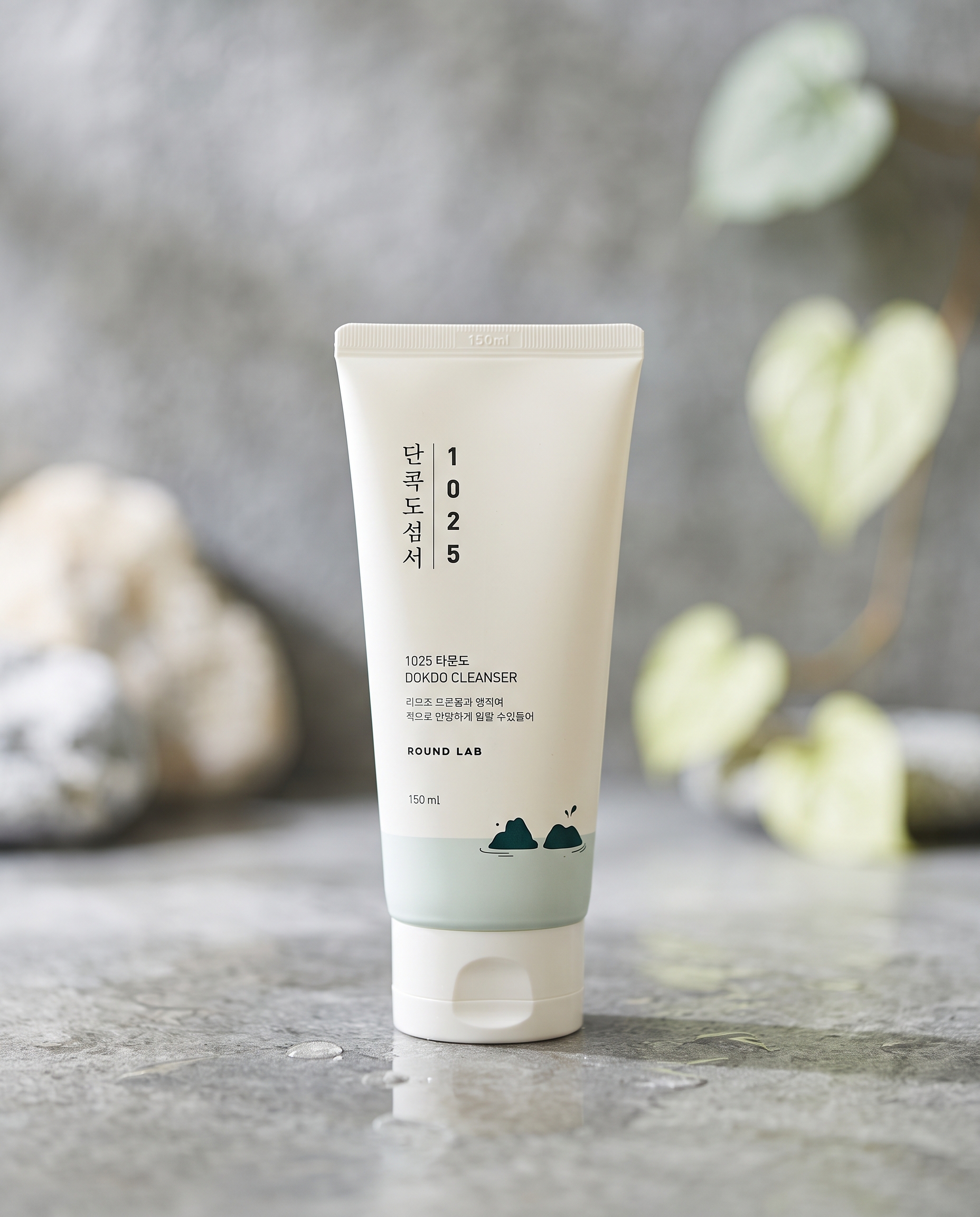 ROUND LAB 1025 Dokdo Cleanser 150ml — Korea pre-order photo